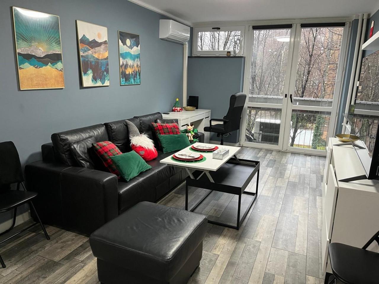 Grzybowska Apartament *