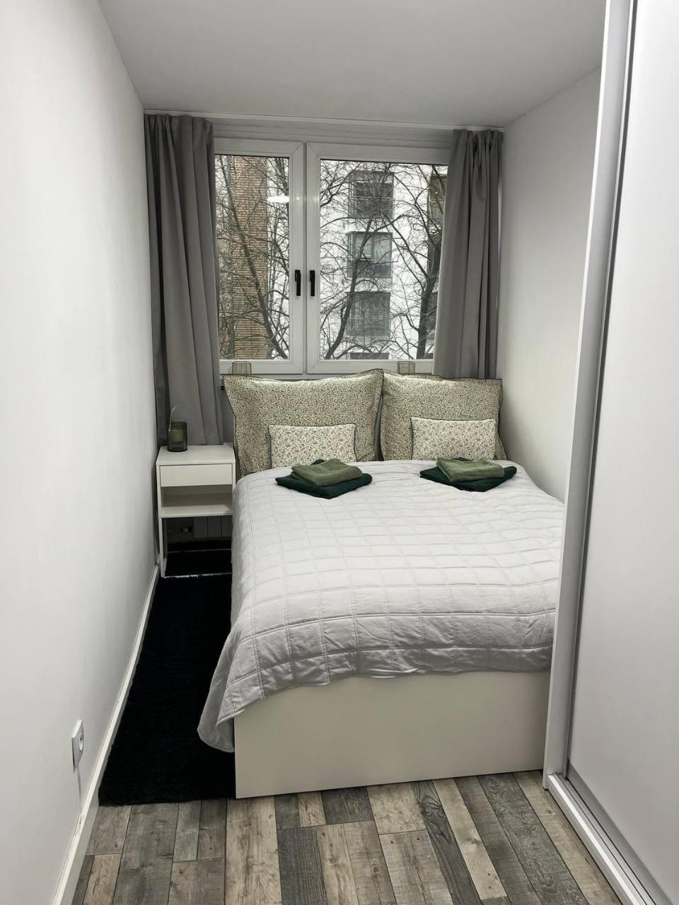 Grzybowska Apartament *